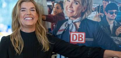 Interview mit Anke Engelke: »Mir machen Bahn-Verspätungen nichts aus«