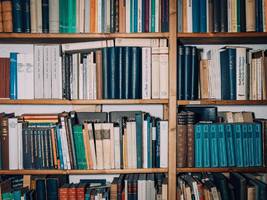 Buchläden in Deutschland: Weniger Buchläden, aber mehr Umsatz