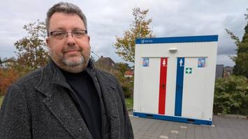 Immer abgeschlossen – Posse um das einzige WC am Bahnhof