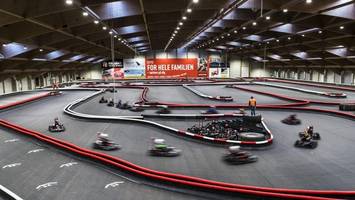 mit elektro-karts über deutschlands größte hallenrennpiste rasen