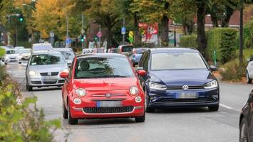 Autofahrer verwirrt: Ist Langenhorner Chaussee ein- oder zweispurig?