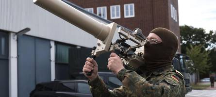 Experte zu Drohnenabwehr: „Die Länder sollten die Bundeswehr anfordern können“