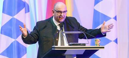 Riesenkrach in der Bayern-AfD: Neun Vorstände sollen abgewählt werden