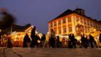 Weihnachtsmärkte: Bayreuth startet mit Winterdorf in Weihnachtsmarkt-Saison