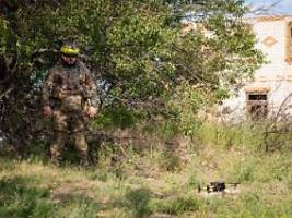 Brisante Lage bei Kupjansk: Ukraine evakuiert Dutzende Dörfer