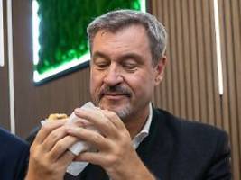 Es bleibt bei Foodporn: Markus Söder will keine nackte Haut zeigen