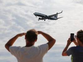 Markt ist in einer Krise: Ryanair stellt 24 Deutschland-Strecken ein