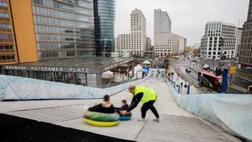 Weihnachtsmarkt und Winterwelt am Potsdamer Platz 2025