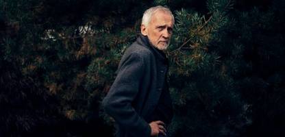 Erfolgsautor Jussi Adler-Olsen: »Ich muss dem Zoll erklären, warum ich eine Tüte voll mit Drogen dabeihabe«