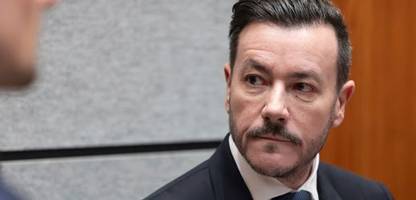 Gericht verurteilt René Benko zu zwei Jahren Haft