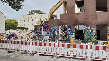 Pinneberg: Zwei Schrott-Immobilien weichen für 21 Sozialwohnungen