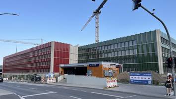 CDU befürchtet „Chaos“ durch Elterntaxis am Campus Struenseestraße