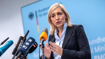 zusatzbeiträge: warken verspricht stabilität – doch zweifel bleiben