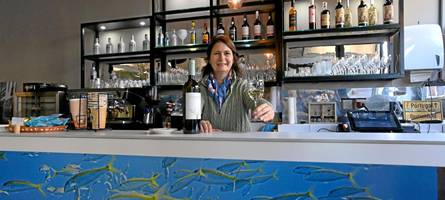 Mit der neuen Weinbar „Atlântico“ erfüllt sich diese Augsburgerin einen Traum