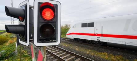 Notarzteinsatz am Gleis: Bahnstrecke zwischen Nürnberg und Würzburg gesperrt