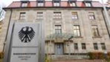 Gerichte: BGH bestätigt Urteil gegen Polizisten nach Schein-Kontrolle