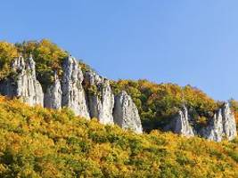 Im Anschluss wird es düster: Der goldene Oktober meldet sich für das Wochenende an