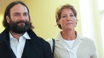 block-prozess: cousine und ihr ehemann scheitern mit antrag