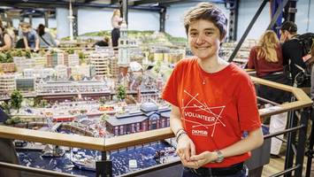 miniatur wunderland: schicksal von hamburgerin inspiriert macher
