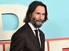 hollywoods willkommensgruß: warum sich keanu reeves einen kuriosen namen verpasste