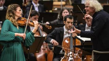 sir simon rattle dirigiert eingängige, aber selten aufgeführte musik