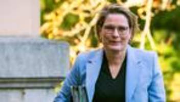 Menschenhandel: Bundesjustizministerin Hubig will härter gegen Menschenhandel vorgehen