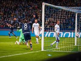Serie von Hertha BSC reißt: Bochums neuer Trainer feiert zittriges Traum-Debüt