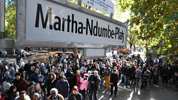 Nettelbeckplatz in Berlin-Wedding wird zu Martha-Ndumbe-Platz