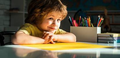 Erziehung: Sind Kinder heute jünger als früher?