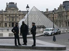 Überfall auf den Louvre: In nur wenigen Minuten war der Schmuck weg