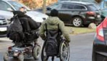 Sozialleistungen: Mehr als 30.000 Verfahren zur Schwerbehinderung offen