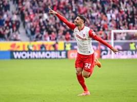 Freiburg kämpft sich zurück: Traumfreistoß macht Frankfurts Comeback-Sieg zunichte