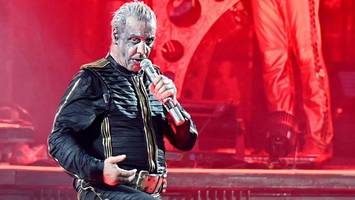 „anfeindungen, drohungen“: rammstein-sänger muss signierstunde verlegen