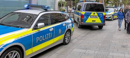 Schüsse in Augsburger Annastraße: Polizei wird gerufen