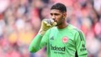 Fußball-Bundesliga: Kauã Santos im Fokus: Frankfurt hat ein Torwart-Thema