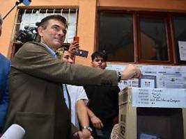 wirtschaftskrise prägt wahl: linke verliert macht in bolivien nach 20 jahren