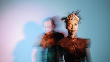 auf zu hohen stiefeln: morcheeba zurück in berlin
