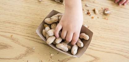 erdnussallergie: aktualisierte empfehlung hat 60.000 kindern in den usa vor allergie bewahrt