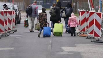 junge ukrainer fliehen vor dem krieg nach norddeutschland