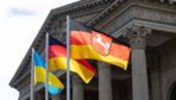 Migration: Ukrainer in Niedersachsen: Land erfüllt Quote wieder
