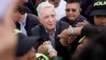 vorwurf der zeugenbestechung: kolumbiens ex-präsident Álvaro uribe in zweiter instanz freigesprochen