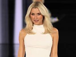 Erst der Fuß, nun der Kopf: Lena Gercke leidet krasseste Schmerzen