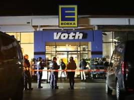 Tödlicher Streit in NRW: Mann ersticht an Supermarkt-Kasse Jugendlichen