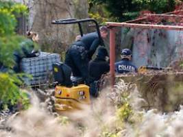 Zwei Großeinsätze in Brandenburg: Polizei beendet vorerst Suche nach Überresten von Rebecca