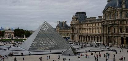 Louvre schätzt Schaden nach Juwelendiebstahl auf 88 Millionen Euro