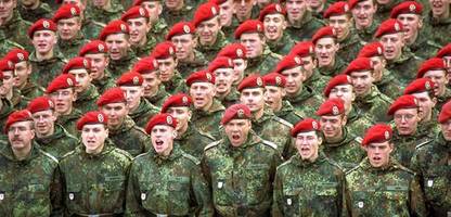 Wehrpflicht: Warum das allgemeine Dienstjahr der Wehrpflicht überlegen ist