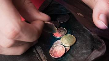 wenn die rente kaum reicht: elmshorn lädt zum informationstag ein