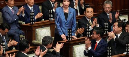 Sie ist die erste Regierungschefin Japans
