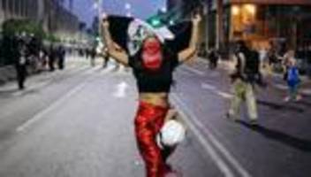 Peru: Perus Präsident ruft nach Protesten Ausnahmezustand in Lima aus