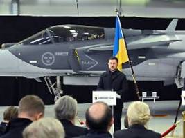 Absichtserklärung unterzeichnet: Ukraine könnte bis zu 150 Gripen-Kampfjets aus Schweden erhalten